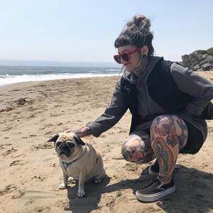 Meet your Posher, Lesley